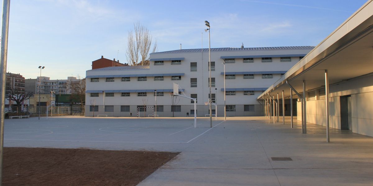 1811 CEIP Riu Segre-Lleida-Arno-parte trasera