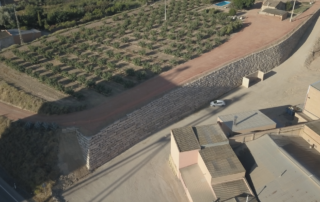 Mur escullera a Almenar, per Tealsa