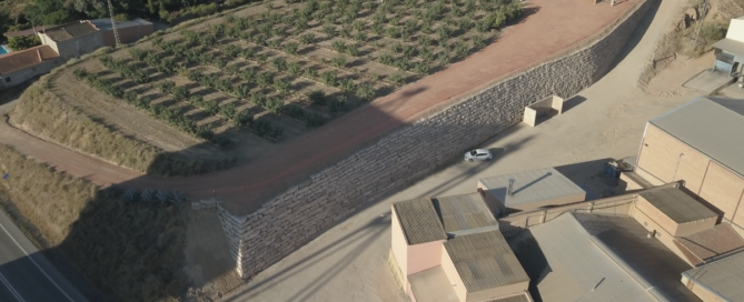 Mur escullera a Almenar, per Tealsa